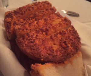 smokehouse garlic bread