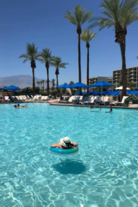where to stay in palm desert
