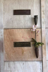 marilyn monroe's grave