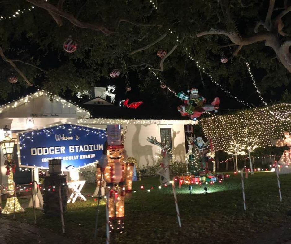 where is the best place to see christmas lights in los angeles